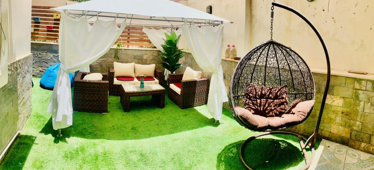 Apartment With A Private Garden In New Cairo Exterior photo